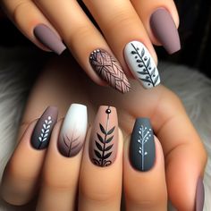 Black Nail Dipping Powder Designs, Nails Leaf Design, Patchwork Nails, Faith Nails, Luxurious Nails, Mint Green Nails, Garden Nails, Boho Nails, September Nails