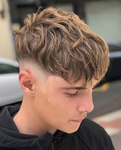 Teenage Haircuts, Guy Haircuts Long, Crop Hair, Men Hair Color, Faded Hair