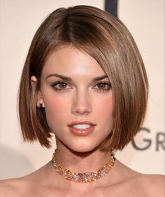 Hair Cut Ideas, Amazing Hairstyles, Bob Hairstyles For Thick, Hairstyles For Girls, Hair Braid Videos, Pixie Hair, Short Hair Balayage, Haircuts For Medium Hair, Bob Haircuts For Women