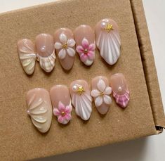 Nails Medium Almond, Five Petal Flower, Press On Nails Medium, Medium Almond, Nails Cute, Nail Type, Summery Nails, Nails Medium, Flower Style