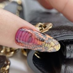 Snake Skin Nails, Skin Nails, Great Nails, Halloween Nail, Halloween Nail Art, Nail Varnish