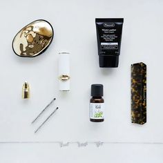 きれいな人のポーチの中身 vol.161 | 【GINZA】東京発信の最新ファッション＆カルチャー情報 Hand Cream, Cream, Leather