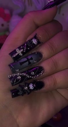 Black Emo Nails Ideas, Baddie Black Nails, Emo Acrylic Nails, Black Junk Nails, Junk Nails, Punk Nails, Hard Nails, Grunge Nails, Colored Acrylic Nails