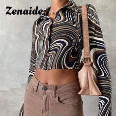 Brown Crop Tops, Korean Cute Outfits, Style Bleu, Brown Crop Top, Aesthetic T Shirts, Bodycon Floral Dress, Crop Top Casual, Mini Robes, Top Streetwear