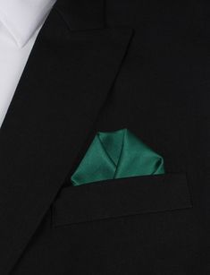 Emerald Green Cotton Pocket Square - Give a relaxed effect to your daily duds with this Emerald Green Cotton Pocket Square. This solid cotton Handkerchief is the summer staple. Perfect for a Sunday brunch or casual outing, OTAA's Emerald Green Cotton Handkerchief will bring your wardrobe some seasonal flair as well as a go-to daytime look.OTAA's Emeral... Groom Handkerchief, Green Pocket Square, Grey Suit Men, Dark Gray Suit, Charcoal Suit, Pocket Scarves, Handkerchief Men, Wedding Mood Board, Gray Suit