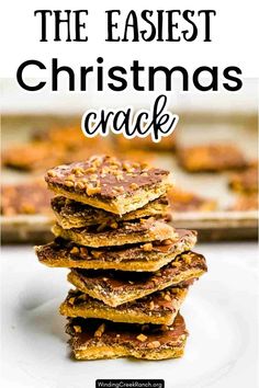 Christmas Crack Recipe With Graham Crackers (Graham Cracker Toffee) Gram Cracker Toffee Bark, Cookies Made With Graham Crackers, Christmas Treats With Graham Crackers, Gram Cracker Christmas Bark, Honey Graham Crackers Recipes, Christmas Graham Cracker Toffee, Gram Cracker Cookies, Deserts With Gram Crackers, Graham Cracker Recipes Easy