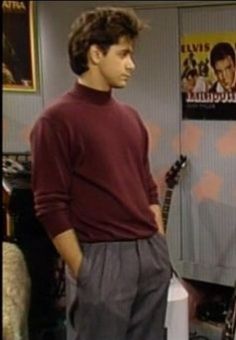 90 Male Fashion, 90s Actors Male Outfits, 1990s Aesthetic Outfits Men, Modern 80s Fashion Men, 90s Man Aesthetic, 90s Men Fashion Aesthetic, Men's 80s Fashion, Early 80s Fashion Men, Full House Jesse Outfits