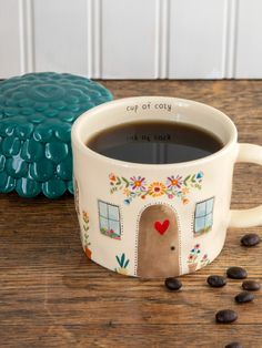 It looks so cute sitting on your shelf! Mom Gifts Homemade, Boho Mug Designs, Pottery Painting Coffee Mugs, Ceramic Handmade Bowls, Music Ceramic Art, Fun Coffee Mugs, Pottery Beginner Projects, Ceramic Art Simple, Autumn Mug Painting