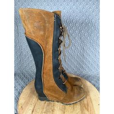 Preowned. In Good, Clean Condition. I Ship Quickly And Package Carefully! Any Questions Please Message Me! Sorel Boots Womens, Sorel Boots, High Wedges, Brown Wedges, Sorel Womens, Sorel Shoes, Boots Women, Second Skin, Rain Boots