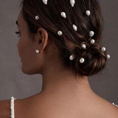 Tuck These Baroque Pearl Pins Into Your Tresses For A Classic Look. Set Of 4 Gold-Plated Brass, Pearls 2.3l Hollywood Wedding Hair, Pearl Hair Clip Wedding, Bhldn Accessories, Hair Clips Wedding, Fingertip Length Veil, Pearl Pins, Pearl Wedding Hair, Pearl Hair Clips, Bridesmaid Hair Pieces