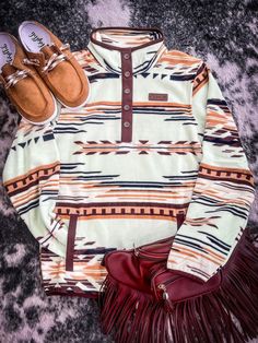 Western T Shirts For Women, Aztec Clothes, Mint And Brown, Fleece Sweaters, Nyc Fashion Winter, Cow Outfits, Howdy Doody