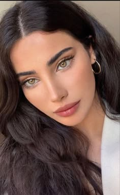 Negin Vand, Negin Ghalavand, Soft Summer Makeup, Rhinoplasty Nose Jobs, Sultry Makeup, Nose Jobs, Black Eyebrows, Perfect Nose