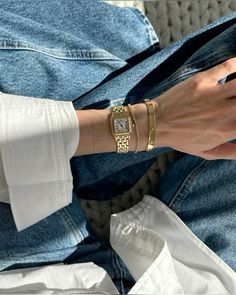 Watch And Bracelets How To Wear, Jewelery Stacks, Luxury Watches For Women, Chunky Chain Necklaces