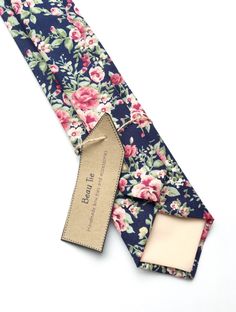 Men’s pink and navy floral tie #pinkandnavytie #floraltie #mensfloraltie #menstie #weddingtie #floralweddingtie #menspinktie #pinkfloraltie #navybluetie Pink Floral Tie, Suits For Summer, Floral Ties, Navy Blue And Pink, Lil Bro, Rough Draft, Pinterest Wedding, Wedding Venue Decorations