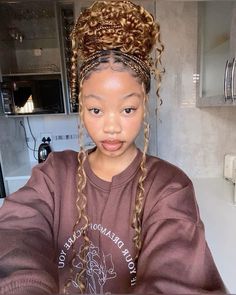 pretty black girl lightskin braids hair inspo Perfect Nose, Goddess Braids Hairstyles, Box Braids Hairstyles For Black Women, Cute Braided Hairstyles, Braided Cornrow Hairstyles, Cute Box Braids Hairstyles, Quick Braided Hairstyles, Pelo Afro