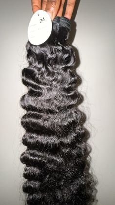 Raw Vietnamese curly Burmese human hair bundles, very soft and natural bouncy gorgeous curls Comes in a natural black colour, 100 g of 22 inches Also lengths 12 - 30 inches, may be provided per request Advertisement Ideas, Burmese Hair, Vietnamese Hair, Hair Boutique, Bouncy Hair, Hair Vendor, Human Hair Bundles, Raw Hair, Hair Braids