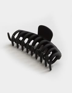 Full Tilt Oversized Claw Hair Clip. Plastic hair clip. Oversized. Imported. Claw Clip Collection, Prom Essentials, Accessories Png, Black Claws, Claw Hair Clip, Black Hair Clips, Y2k Accessories, Claw Hair Clips, Hair Back