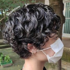 Messy Pixie for Natural Wavy Hair Pixie Shaggy Haircut, Wavy Pixie Haircut, Short Wavy Pixie