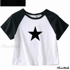 Olivia Mark - Stylish and Unique Cropped Top with Five-pointed Star Design Gothic Shorts, Geometric Clothing, Women Tshirt, Retro Mode, Y2k Clothes, Five Pointed Star, Cropped Tops, Star Top, Top Crop