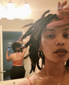 Beginners Eye Makeup, Short Locs Hairstyles, Faux Locs Hairstyles, Earthy Outfits, Coily Hair, Locs Hairstyles, Girls Rock, Black Girls Hairstyles, Afro Hairstyles