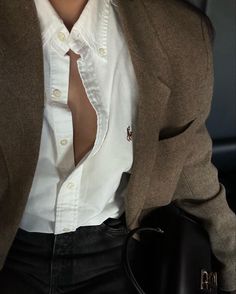 Chique Outfit, Look Office, Chique Outfits, Corporate Outfits, Going Viral, Mode Casual, Blazer Outfits, Mode Inspiration, Preppy Outfits