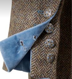 Tweed Coats For Women, Tweed Jacket Outfit Women Classic Style, Velvet Coats For Women, Herringbone Wool Coat, Winter Wool Coat, Herringbone Coat Women, Velvet Jackets Women, Clothes Details, Tweed Fashion