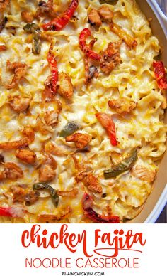 a casserole dish with pasta, chicken and peppers