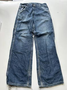 Mens Levi Levis Strauss 550 series Jean  1990s vintage  Baggy Fit  Zip Fly  Mid Stonewash Blue  Waist 30 inch Leg Length 31 inch 'Measurements are exact measurement of garmet' Item in excellent condition Levis Baggy, Levis Strauss, Levi Strauss Jeans, Levis Men, Levi Strauss, Baggy Fits, Levis Jeans, Levi's, Fashion Outfits