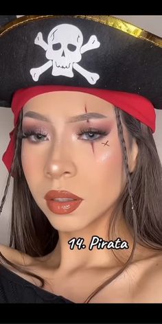 Pirate Costume Aesthetic Makeup, Pirate Fairy Makeup, Pirate Eyeshadow, Women Pirate Makeup, Pirate Inspired Makeup, Cute Pirate Makeup, Make Up Pirate Woman, Pirat Make Up, Simple Pirate Makeup