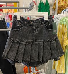 Realistic Outfits, Outfits Y2k, Cute Skirts, Denim Mini, Denim Mini Skirt, Mini Skirt, Origami, Fashion Inspo, Cute Outfits