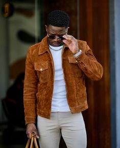 Audrey Lunda Black Men Casual Style, Lifestyle Pictures, Mens Smart Casual Outfits, African Shirts For Men, Black Men Fashion Swag, Smart Casual Men, Trendy Mens Fashion, Men Fashion Casual Shirts, Mens Fashion Edgy