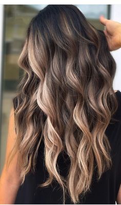 Dark Blonde Hair With Balayage, Brunette Balayage Hair, Caramel Highlights, Peinados Fáciles Para Cabello Corto, Balayage Brunette, Brown Blonde Hair