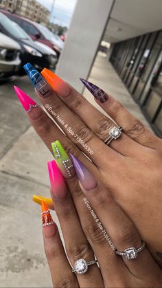 Branded Nails, Gangster Nails, Vampy Nails, Nail Glam, Themed Nails, Thanksgiving Nail Art, Money Makers, Nice Nails, Thanksgiving Nails