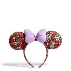 Show off your love for everyone's favorite leading lady, Minnie, with this fun headband that's sure to cause a smile. Details: Printed ears with matching headband and solid bow. Care Tips: Spot clean with mild detergent and a soft, damp cloth, rinse thoroughly; lay flat to dry Vera Bradley began as an instinct. We create bold, thoughtfully designed pieces that enrich everyday movement and mark life’s meaningful occasions. We design for you because Vera Bradley is you, and you are your own muse. Disney Outlet, Disney Minnie Mouse Ears, Mickey Balloons, Minnie Mouse Ears Headband, Hair Accessories Set, Mouse Ears Headband, Disney Addict, Minnie Mouse Ears, Disney Ears