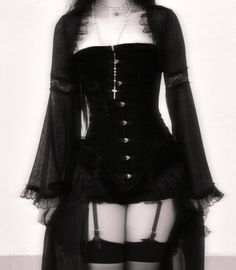 Vampy Goth Aesthetic, Classy Vampire Outfit, Cabaret Goth Outfit, Gothic Outfits Women, Romantic Vampire Aesthetic Outfits, Evil Dress, Gothic Corset Dress For Alternative Fashion, Goth Romantic Outfit, Vampire Goth Aesthetic Outfit