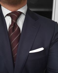 Navy jacket, white shirt with light blue stripes, dark red tie Suits With Black Shirt, Happy Friday Eve, Fits Inspiration, Semi Formal Outfit, Friday Eve, Designer Ties