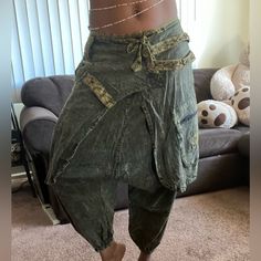 Size S/M And L/Xl Desert Clothing, Elf Wizard, Baggy Harem Pants, Bohemian Outfits, Spiritual Fashion, Boho Rock, Post Apocalyptic Fashion, Apocalyptic Fashion, Hippie Pants