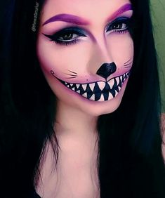 Scary Bunny Makeup, Sugar Skull Nails, Alice In Wonderland Makeup, Bunny Makeup, Wonderland Makeup, Cool Halloween Makeup