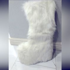 Gorgeous Ellie Chunky Heel 5” Platform Fur Bootsthey Lk Absolutely Amazing On. Size 7. Platform Fur Boots, Ellie Shoes, Platform Heels Chunky, Fur Boots, Chunky Heel, Chunky Heels, Color White, Size 7, Women Shoes