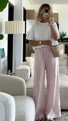 June Europe Outfits, Outfit Inspirations Modest, Coastal Boho Fashion, Period Outfit Summer, Modest Feminine Summer Outfits, Modest Summer Fashion Casual, Cute But Modest Outfits, Summer In Maine Outfits, Modest Comfy Outfits