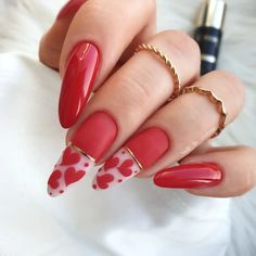 Discover unique and chic nail styles that bring out your personality. Hot Pink Acrylic Nails, Nail Inspo Unique, Gold Tip Nails, Garage Door Ideas, Semi Permanente, Valentine Nails, Nail Designs Valentines, Conquer The World, Crazy Nails