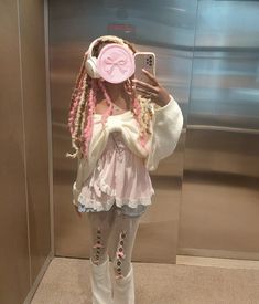 angel໒꒱ ⋆ﾟ⊹ (@doe_magazine_) on X Soft Kidcore, Pastel Outfit, Winter Girls, Fall Fits, Cute Fits, Kawaii Fashion, Look Cool, Fashion Sense, Drawing Reference