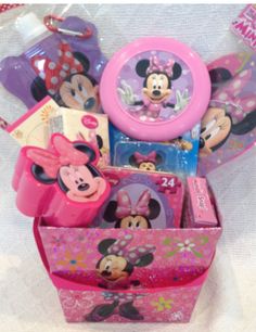 minnie mouse party supplies in a pink box