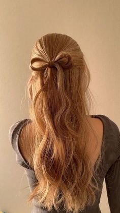 Cute Hairstyles With Ribbon Bow, How To Do Ribbon Hairstyle, Bow Hairstyle With Hair, Hairstyles With One Ribbon, Bow Hair Ponytail, Hair Into Bow Tutorial, Bow With Hair Hairstyles, How To Make Your Hair Into A Bow, Easy Hairstyles For Blonde Hair