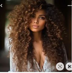 Cute Long Curly Hairstyles, Curly Hair Model, Long Natural Curly Hair, Effortless Hair, Dyed Curly Hair, Hairstyles 2024, Womens Hair, Hairstyle Trends