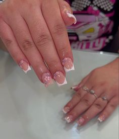 Short Small Nails Ideas, Nursing Nails, Manicure Short Nails, Manicure Short, Ballerina Acrylic Nails, Quinceanera Nails, Milky Nails, Champion Shoes, Fall Manicure