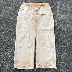 Vintage Carhartt Crazy Faded Brown Double Knee Work Wear Carpenter Pants. Awesome Wear On These. Belt Fade And At The Ankles Too! Measure 34x30.5 And A 9 Leg Opening. Please Check Measurements Before Purchasing. I Do My Best To Show Any Flaws In Pictures. Quick Shipping! Bundles Encouraged! @Ants_haul On Instagram. 248!!! Vintage Carhartt Pants, Carhartt Pants, Men Carhartt, Carpenter Pants, Vintage Carhartt, Khaki Chinos, Chinos Pants, Ants, Mens Bottom