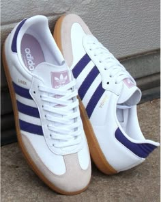 adidas Trainers | 80s Casual Classics Indoor Gazelle, Shoes Wallpaper, Behind Blue Eyes, Look Adidas, Adidas Shoes Mens, Adidas Trainers, Modern Shoes, Man Fashion, Red Sneakers