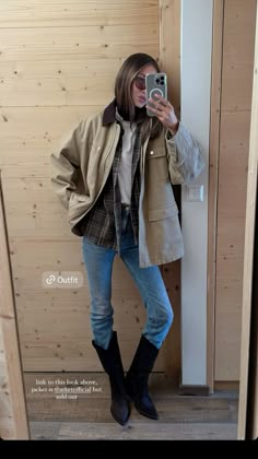 Zara Coat, Autumn Fits, Casual Chic Style, Trend Setter, Autumn Winter Fashion, Casual Chic, Cowboy Boots, Dress To Impress, Winter Fashion