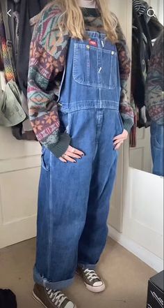 Baggy Overall Outfits, Styling Baggy Overalls, Cardigan And Overall Outfit, Cold Overall Outfits, Big Overalls Outfit, They Them Outfits, 80s Mom Fashion, Aesthetic Outfits 70s, Grunge Granola Outfits